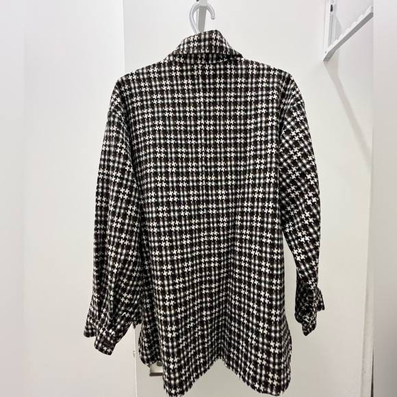 Lili Sidonio | Houndstooth Shirt-Jacket - Picture 2 of 6